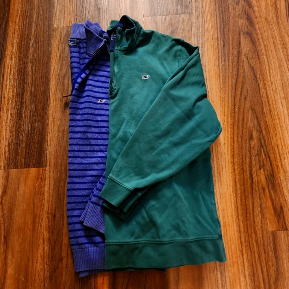 Bundle of (2) Men's Vineyard Vines Quarter Zip Sweaters. XL.